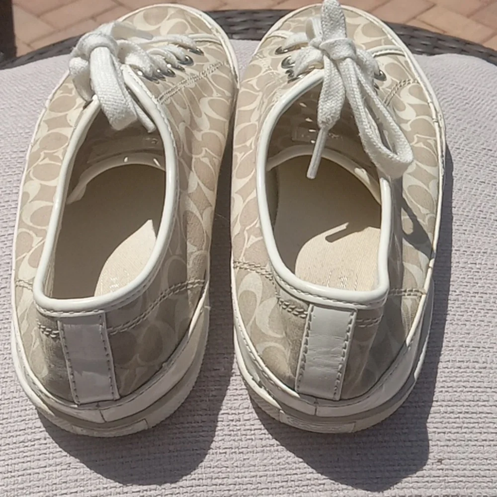 Coach Etta women's canvas tan women's sneakers size 7.5